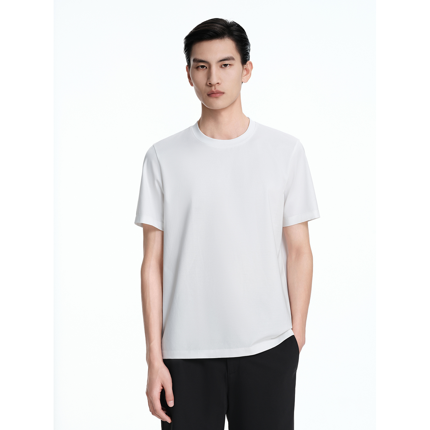 短袖棉T恤-白色-VTCK2952A04